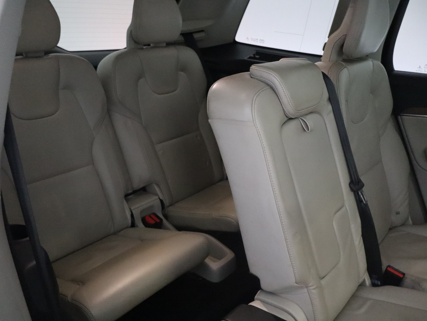 VOLVO XC90 2016