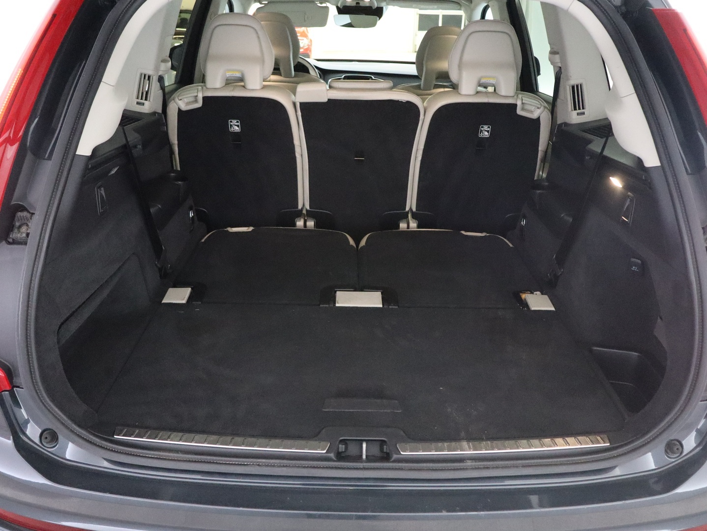 VOLVO XC90 2016