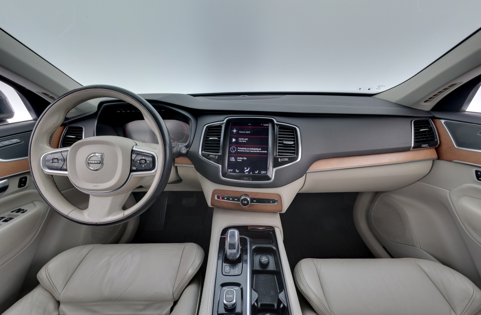 VOLVO XC90 2016