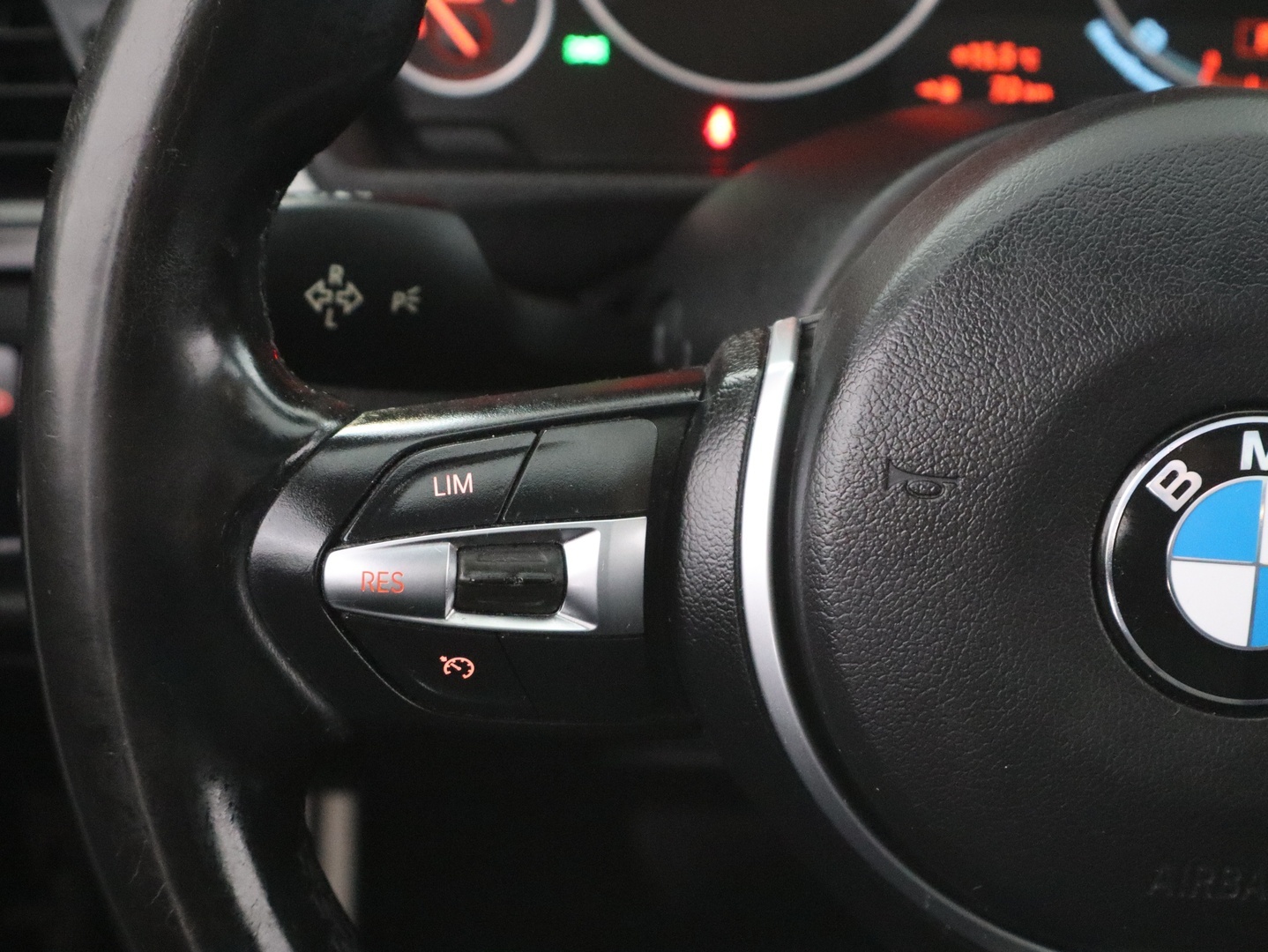 BMW 330 Gran Turismo 2014