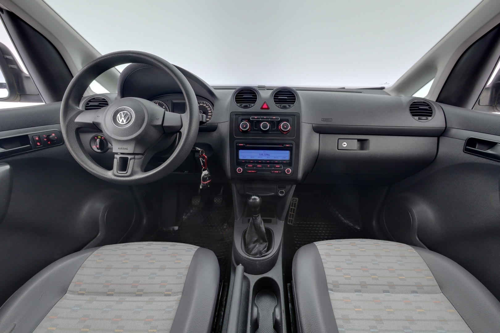 VOLKSWAGEN Caddy 2011