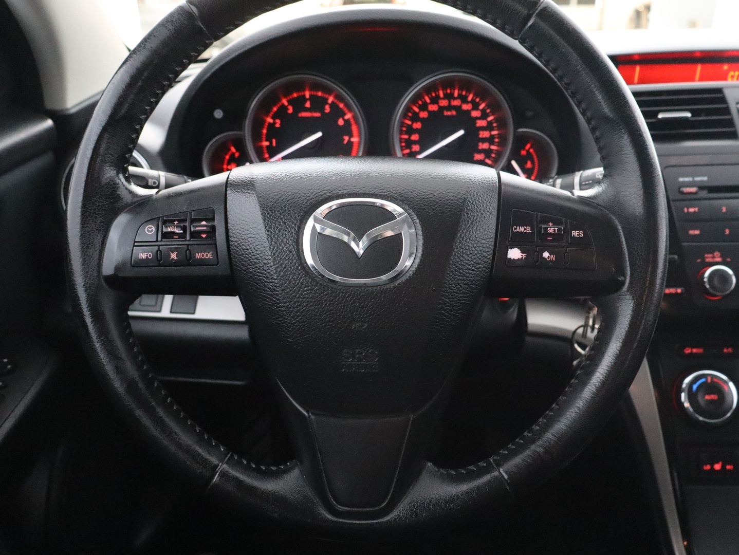 MAZDA Mazda6 2012