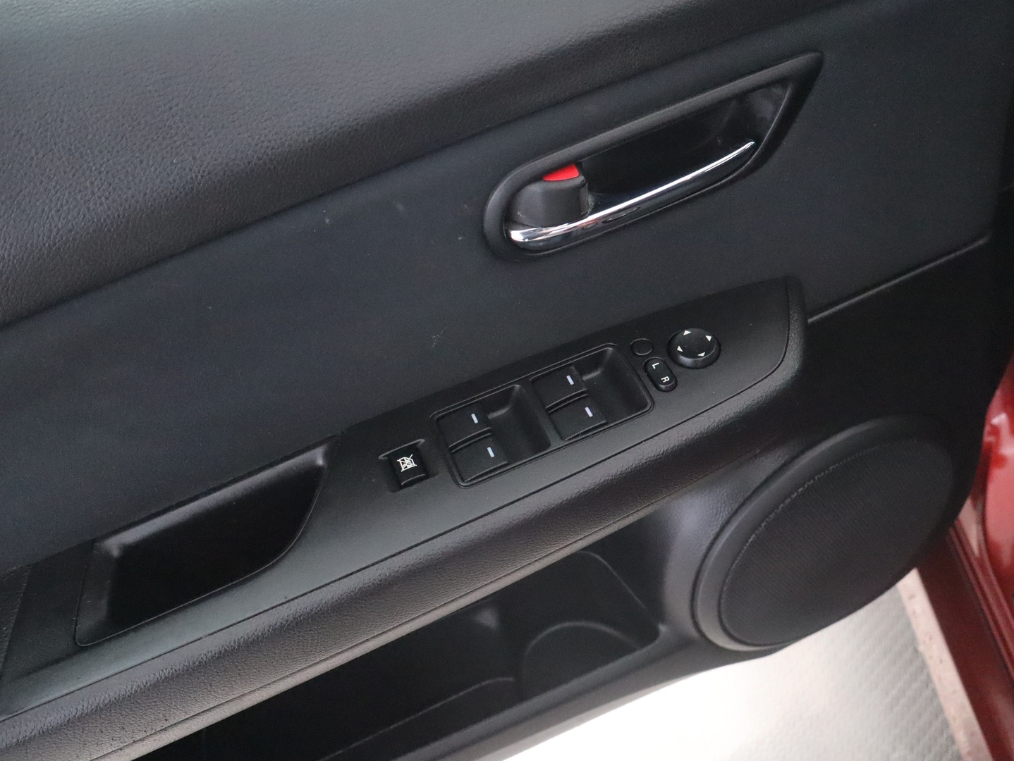 MAZDA Mazda6 2012