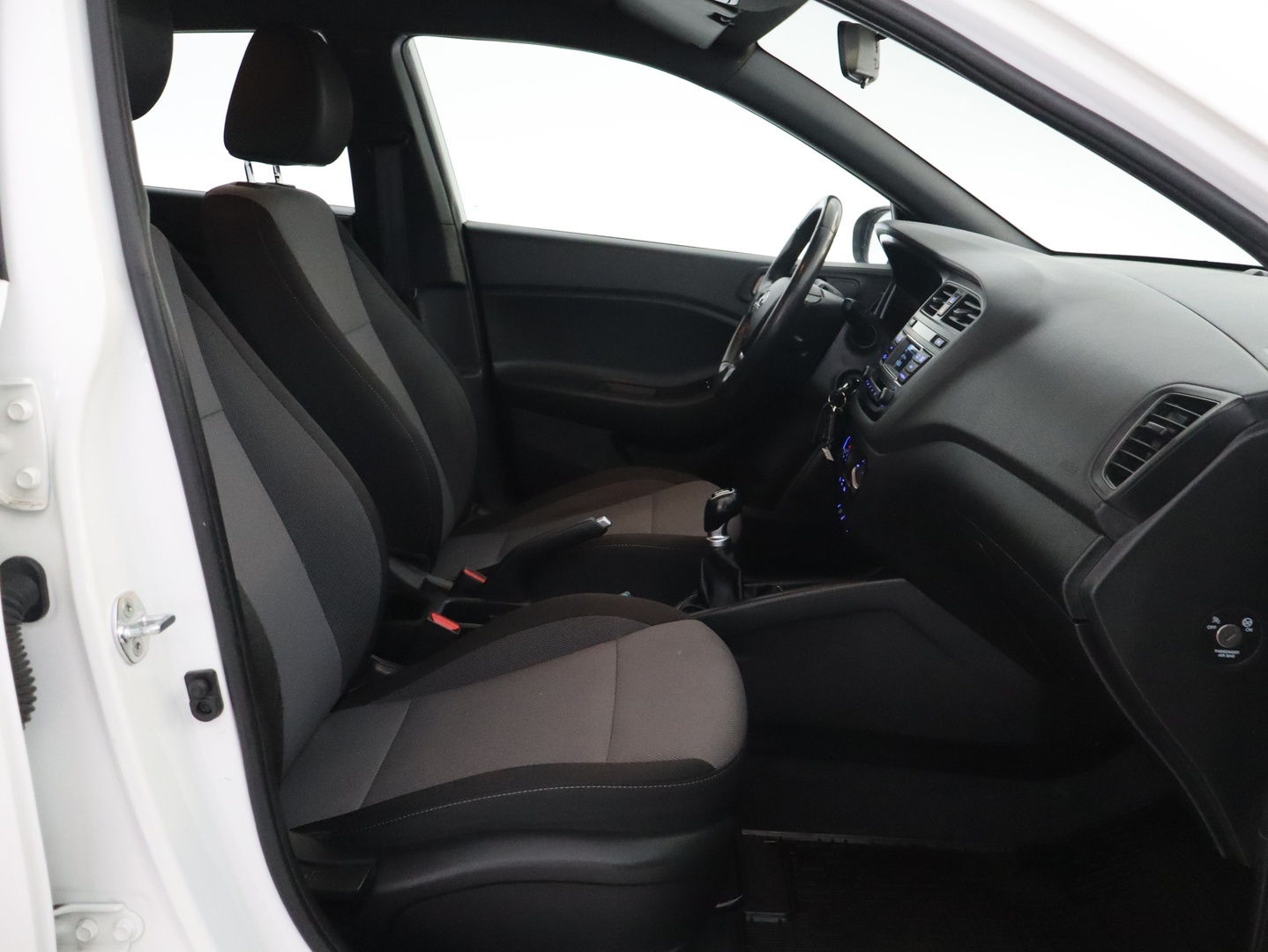 HYUNDAI i20 5d 2018