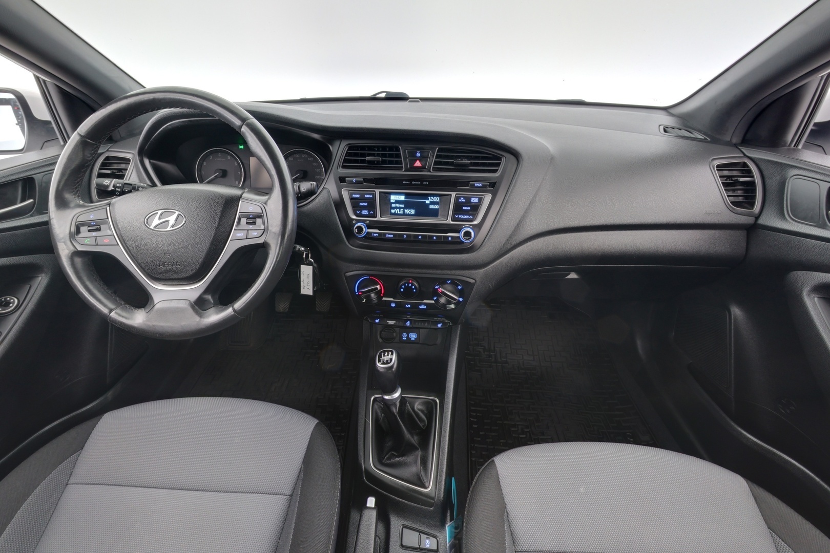 HYUNDAI i20 5d 2018
