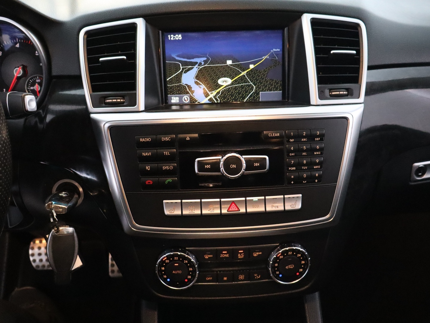 MERCEDES-BENZ ML 2012