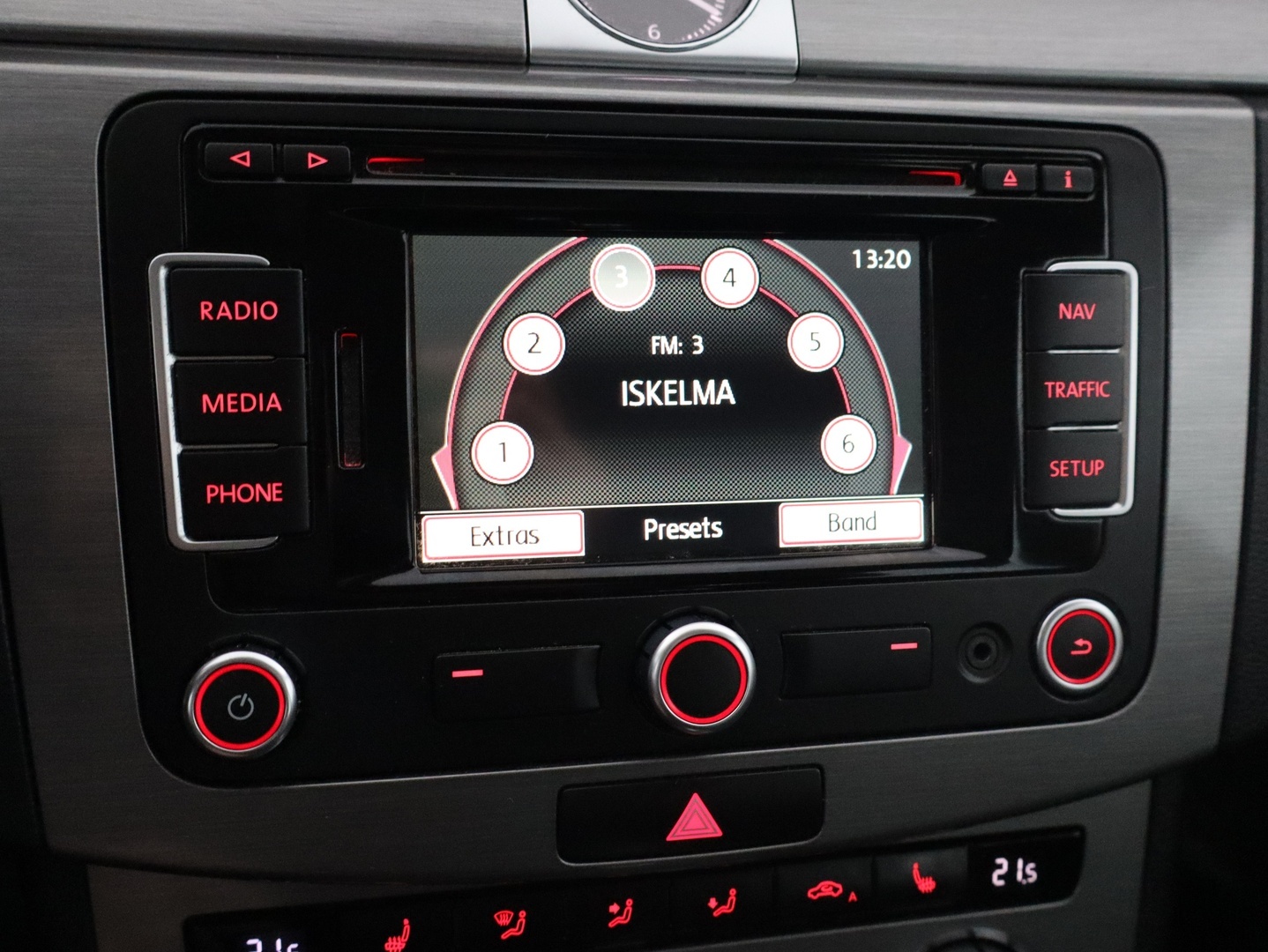 VOLKSWAGEN Passat 2014