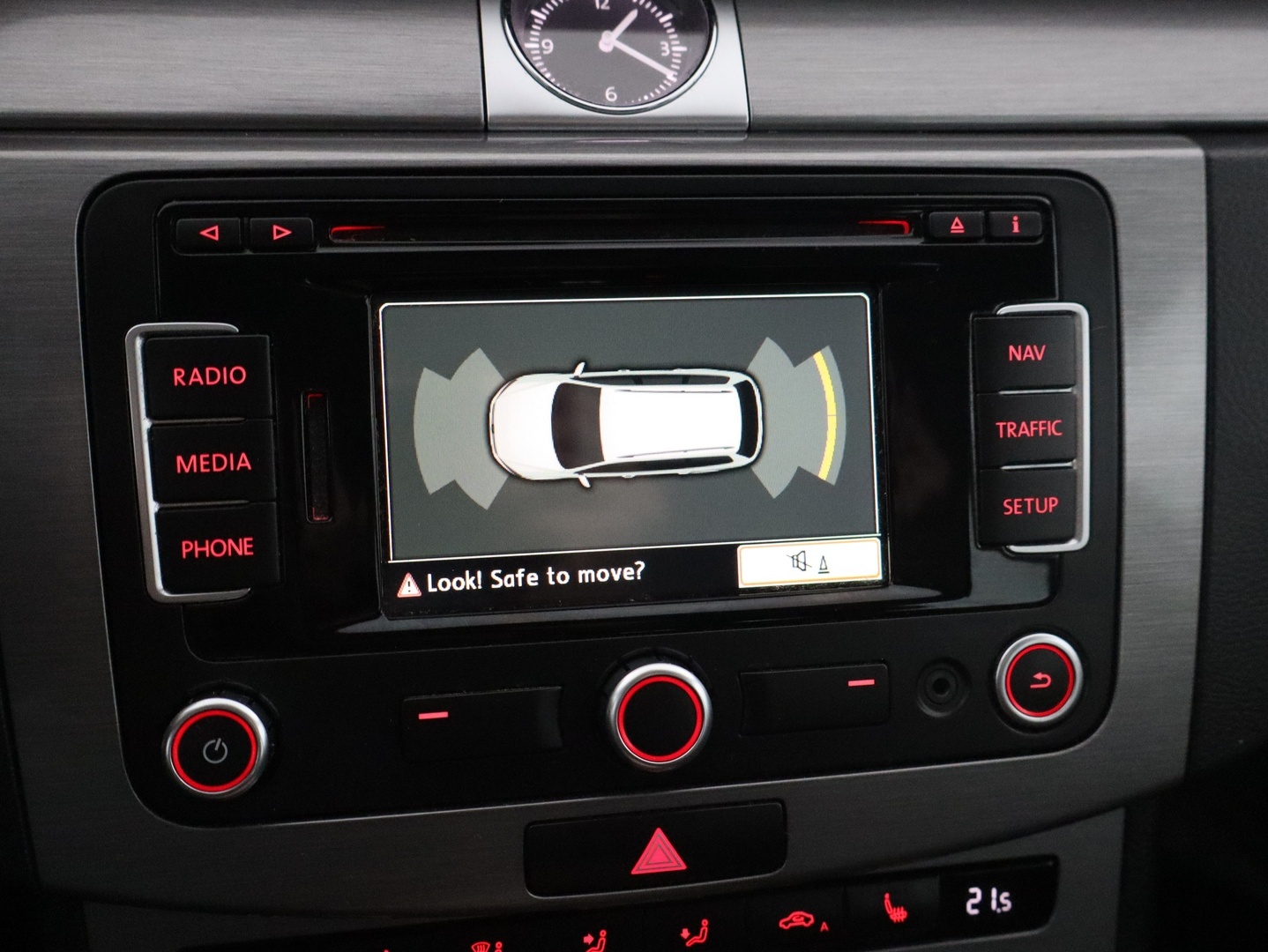 VOLKSWAGEN Passat 2014