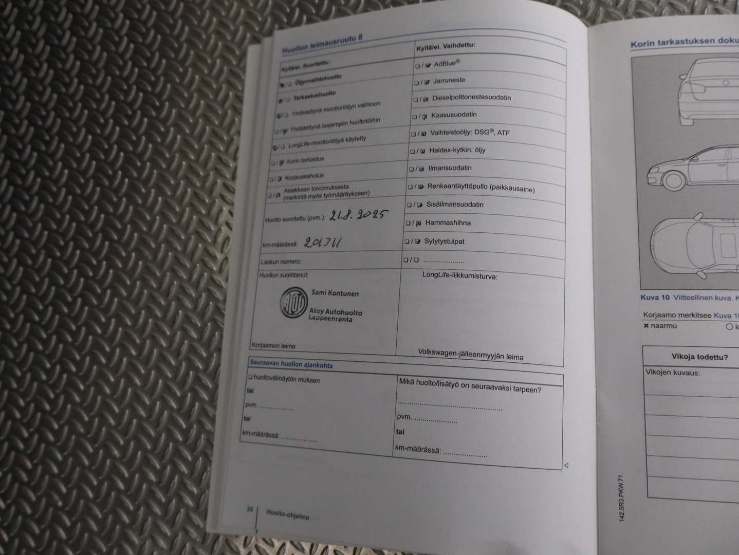 VOLKSWAGEN Passat 2014