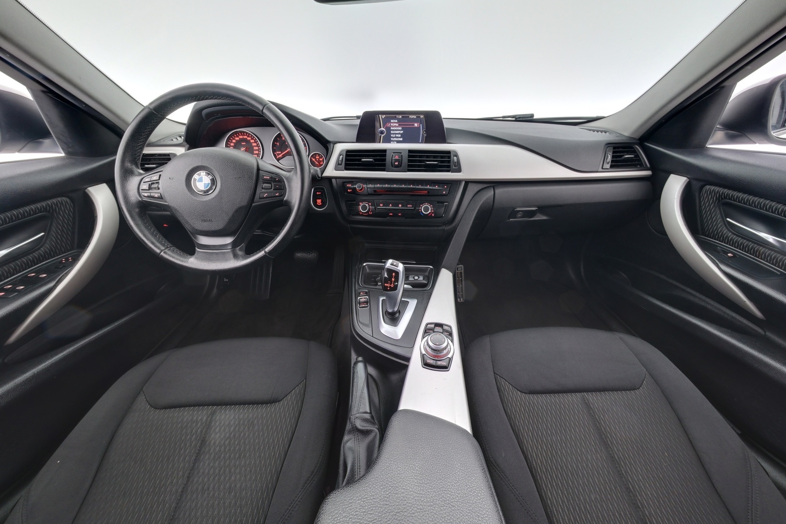 BMW 320 2013