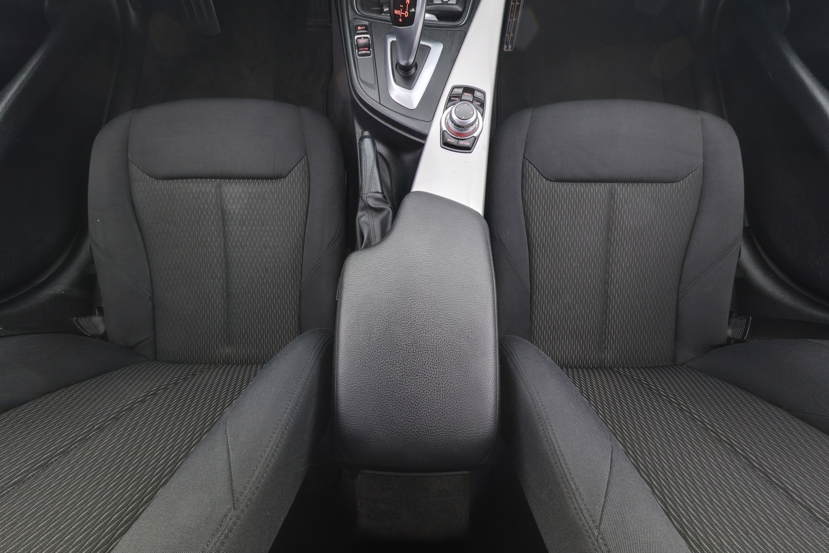 BMW 320 2013