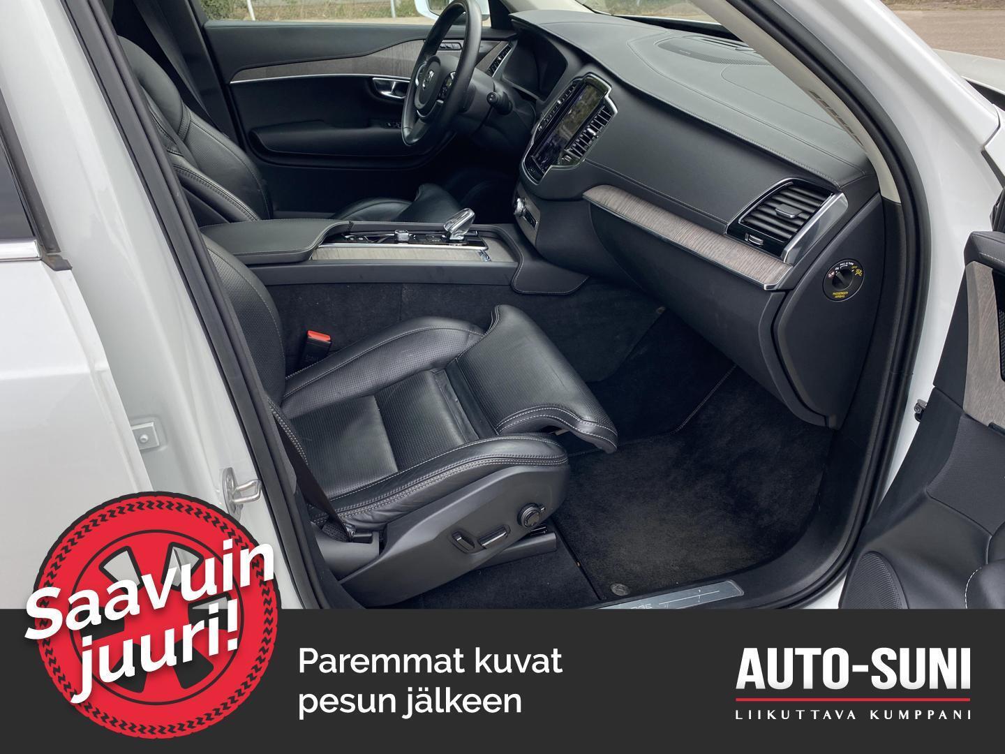 VOLVO XC90 2022