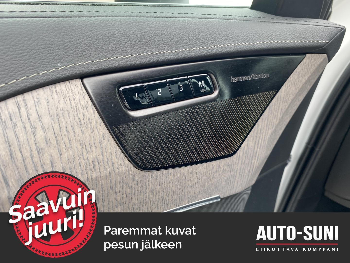 VOLVO XC90 2022