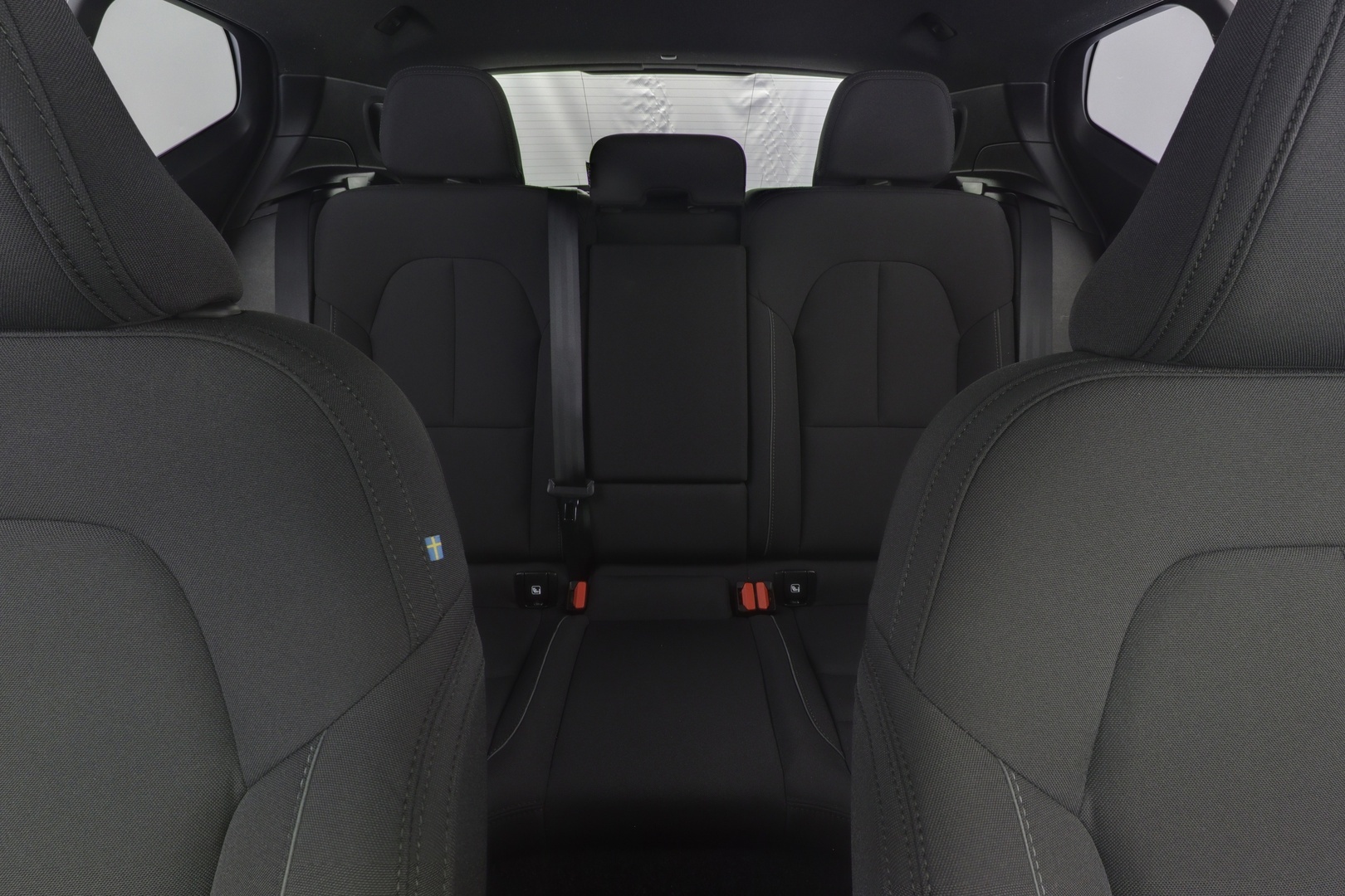 VOLVO XC40 2024