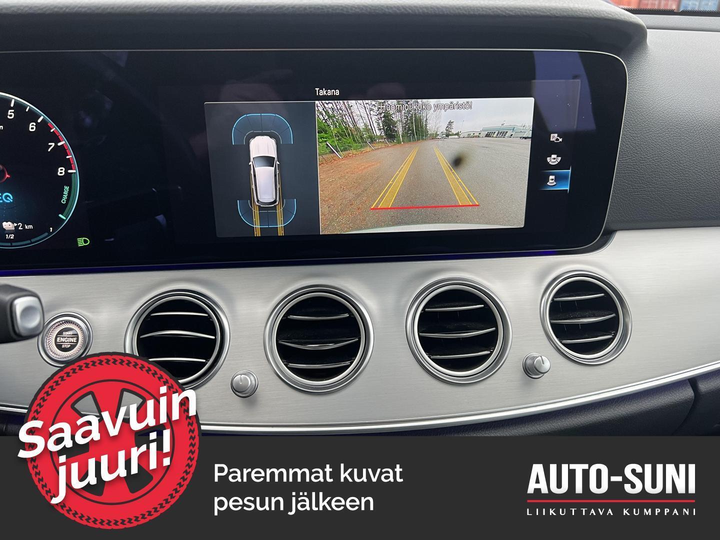 MERCEDES-BENZ E 2022