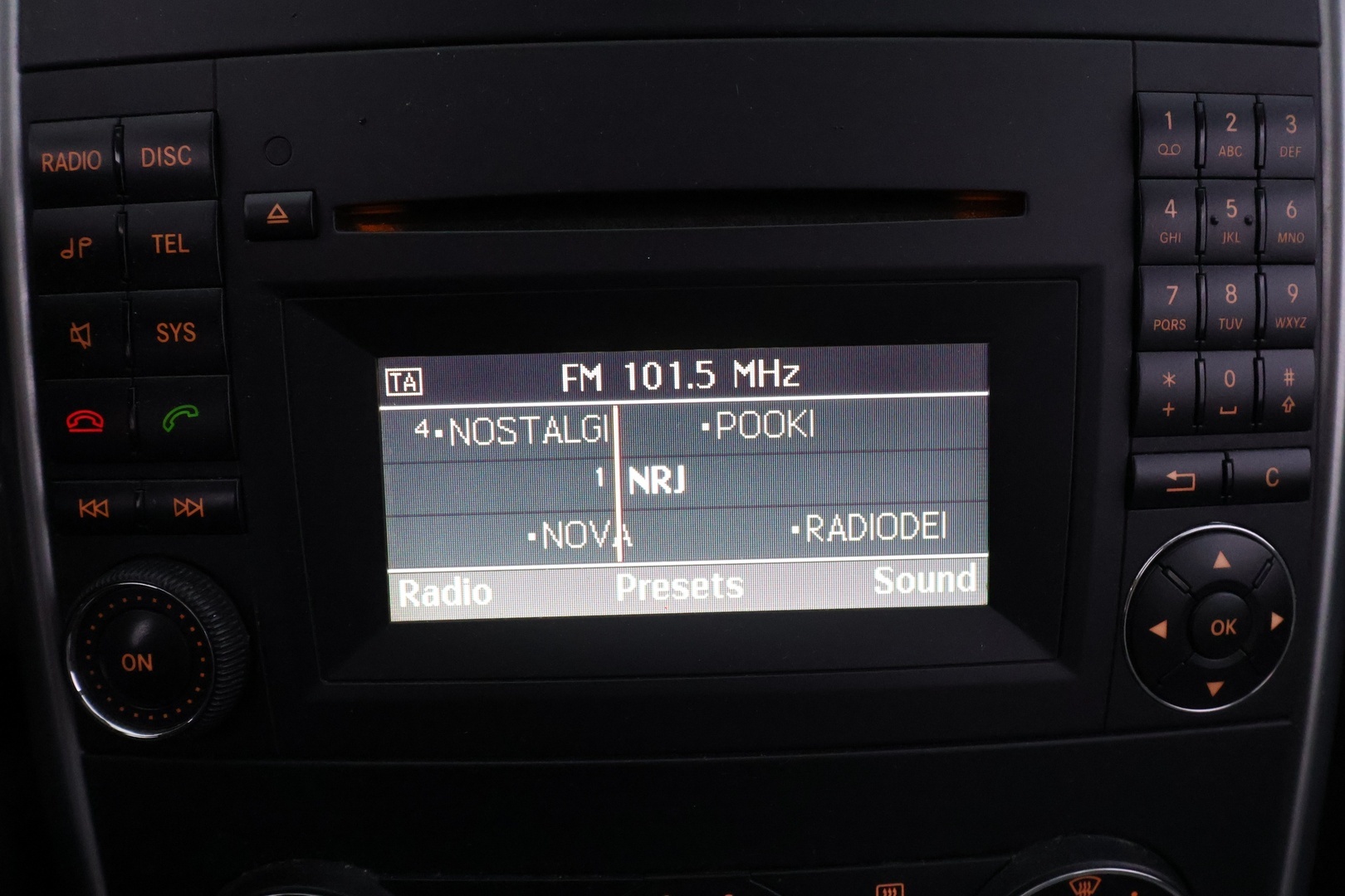 MERCEDES-BENZ B 2009