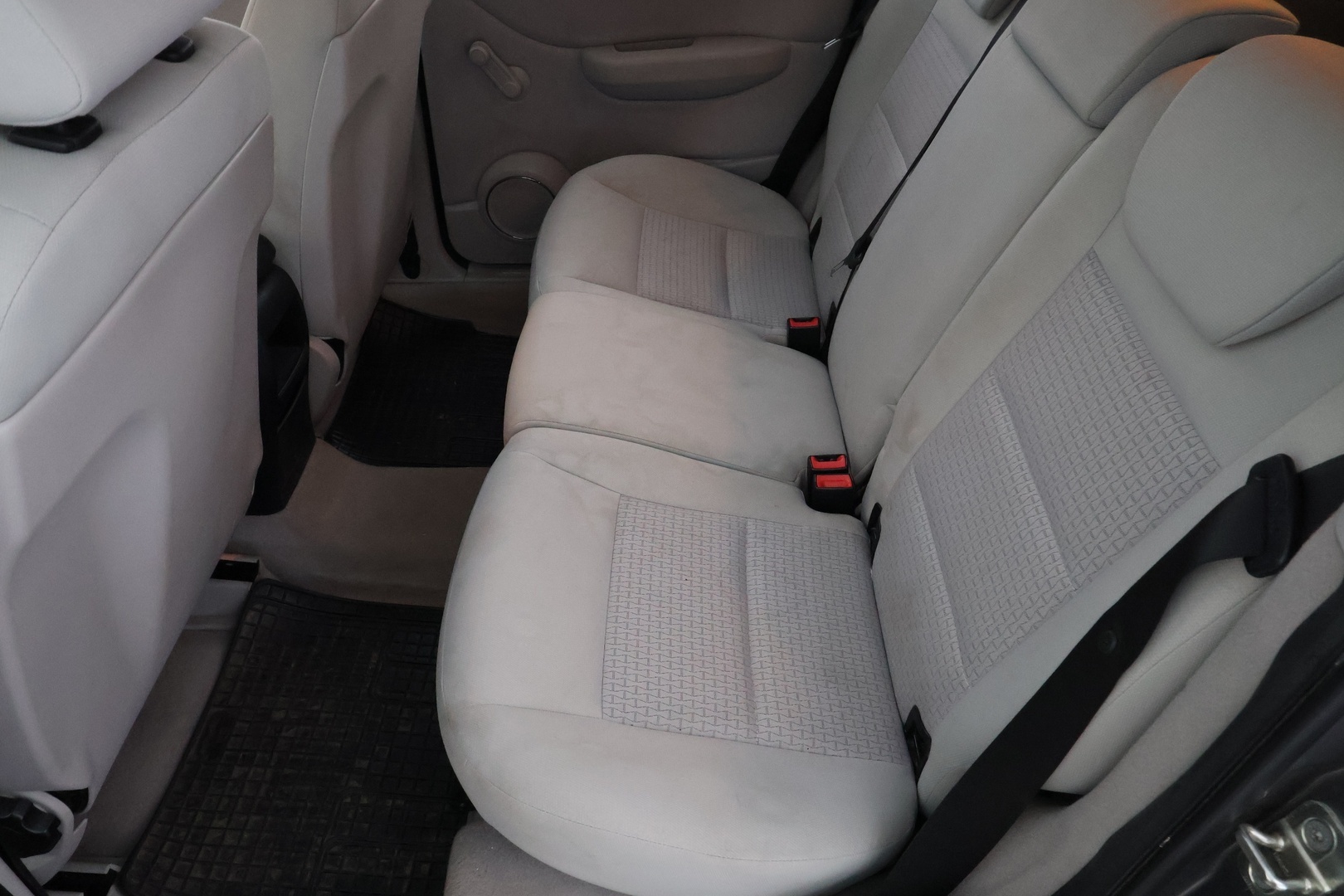 MERCEDES-BENZ B 2009