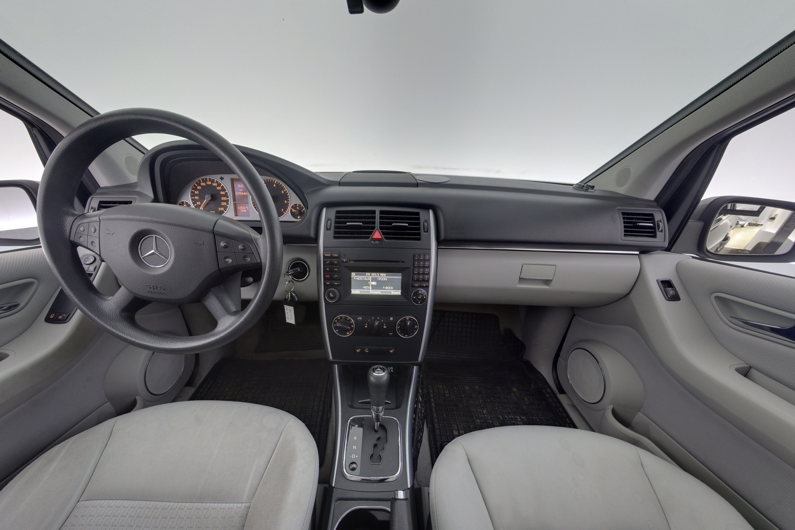 MERCEDES-BENZ B 2009