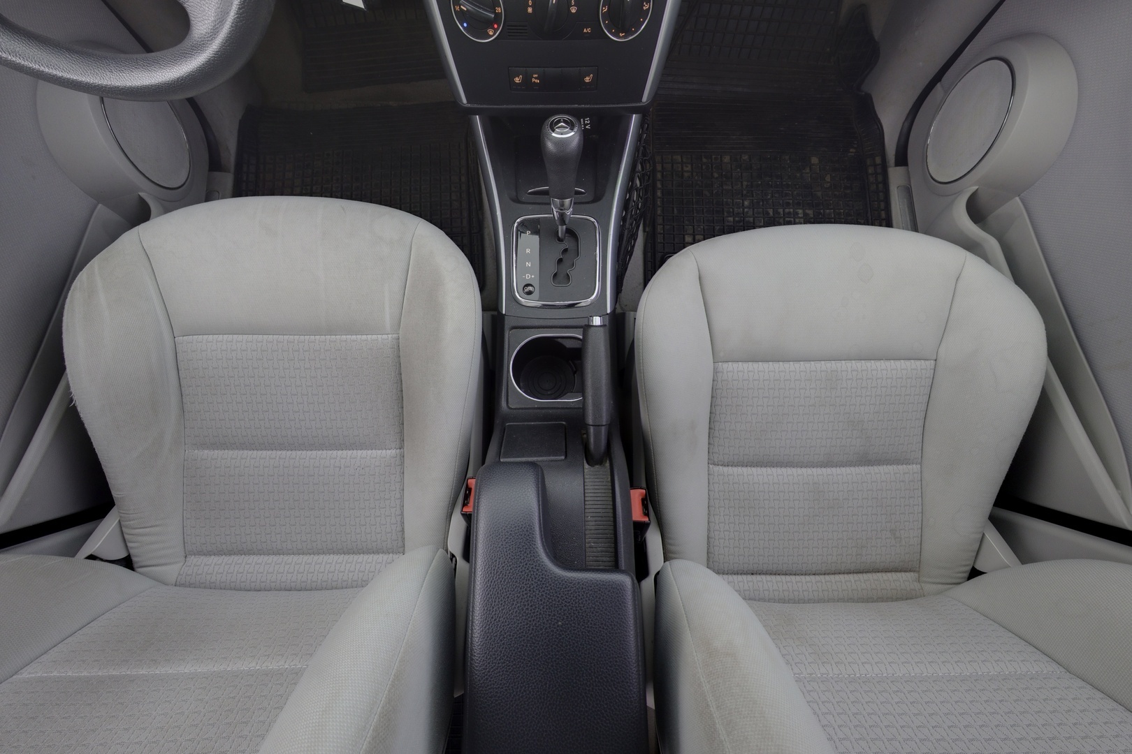 MERCEDES-BENZ B 2009