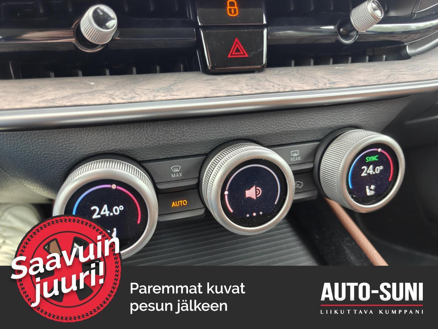 SKODA Superb 2025