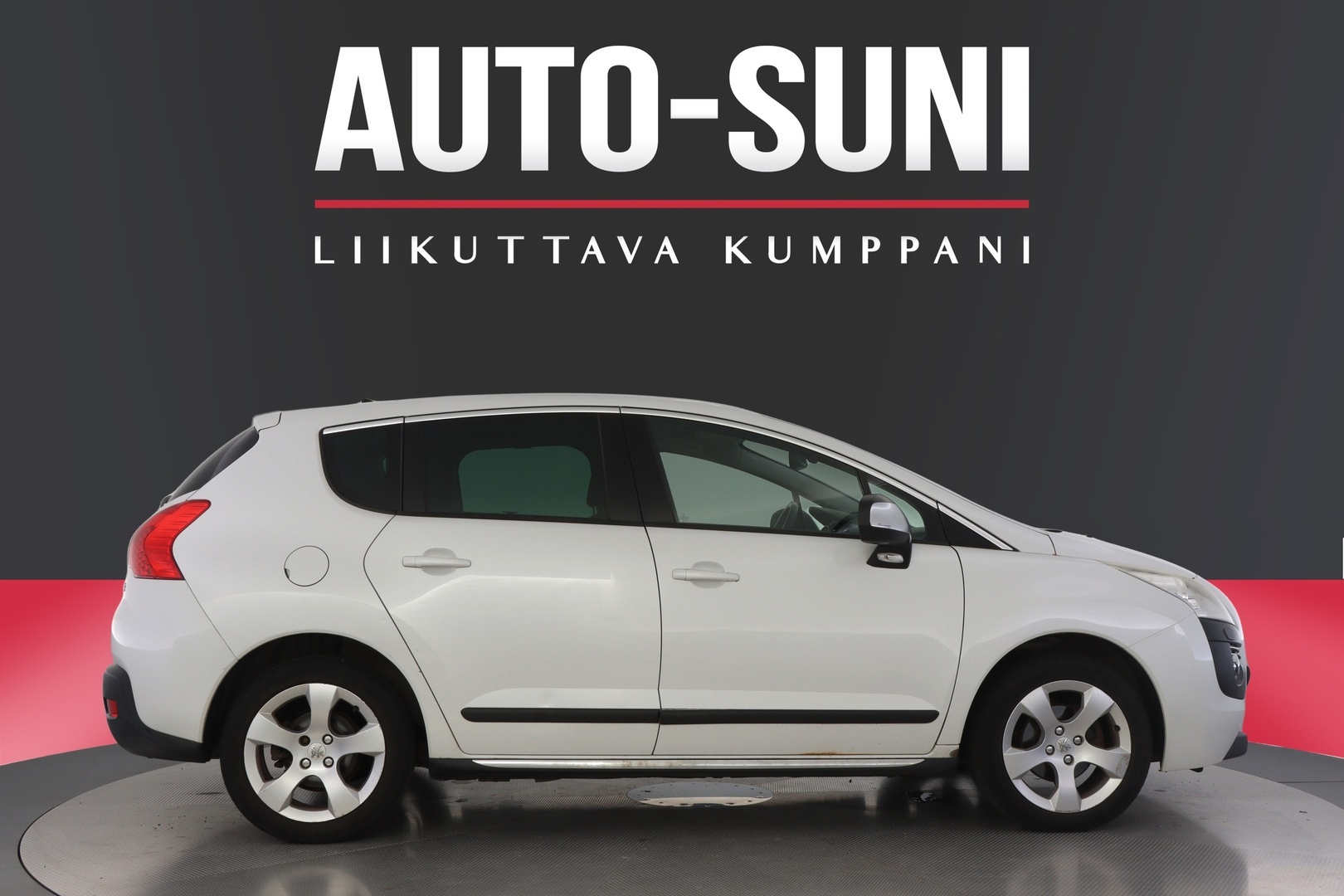 PEUGEOT 3008 2011