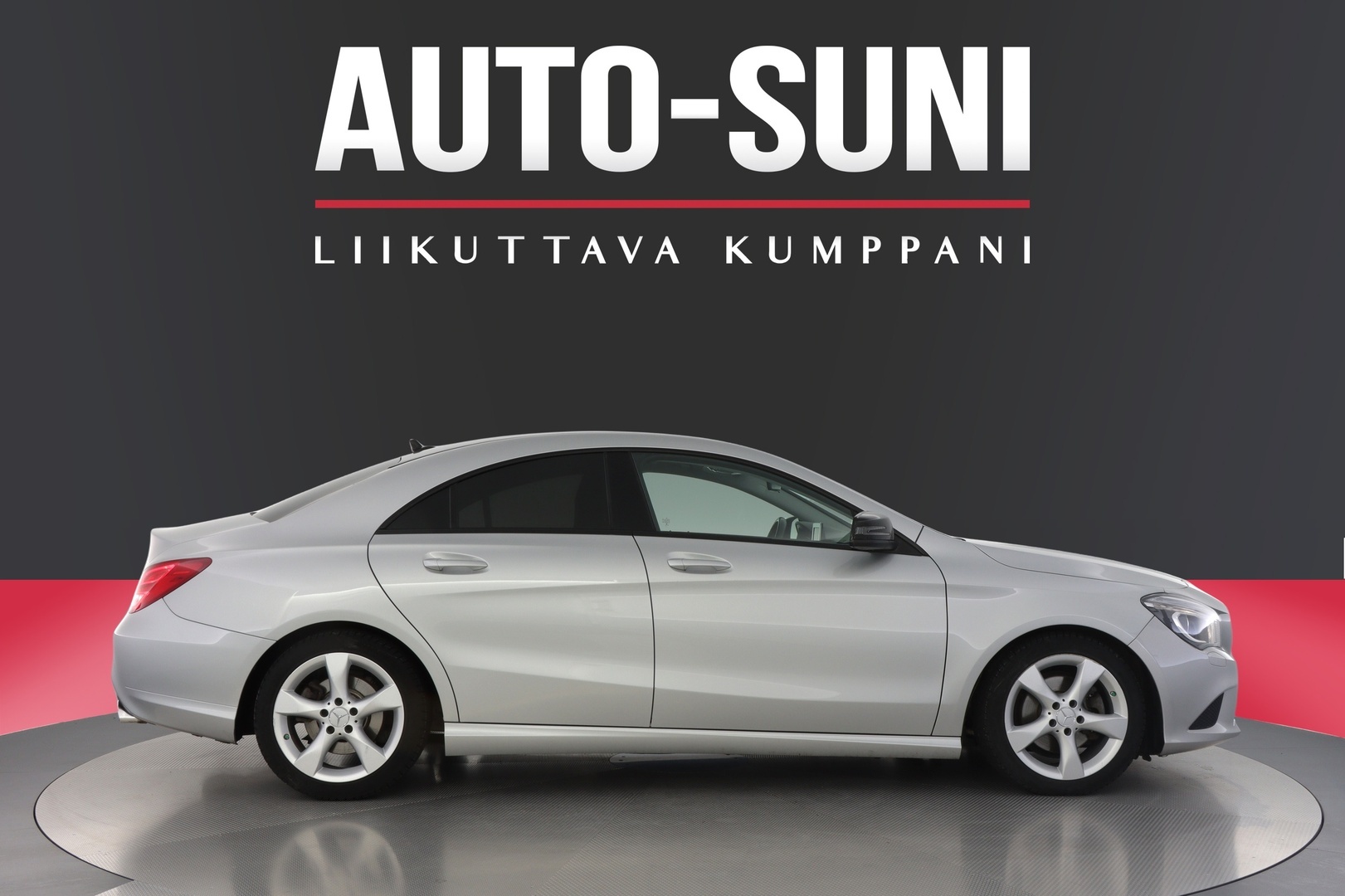 MERCEDES-BENZ CLA 2016