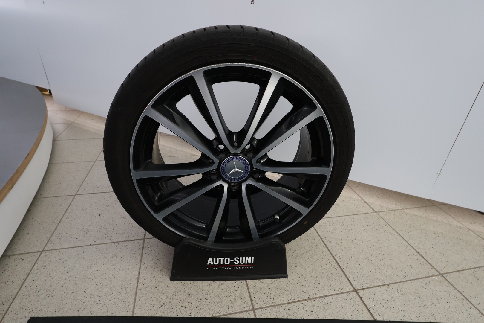 MERCEDES-BENZ CLA 2016