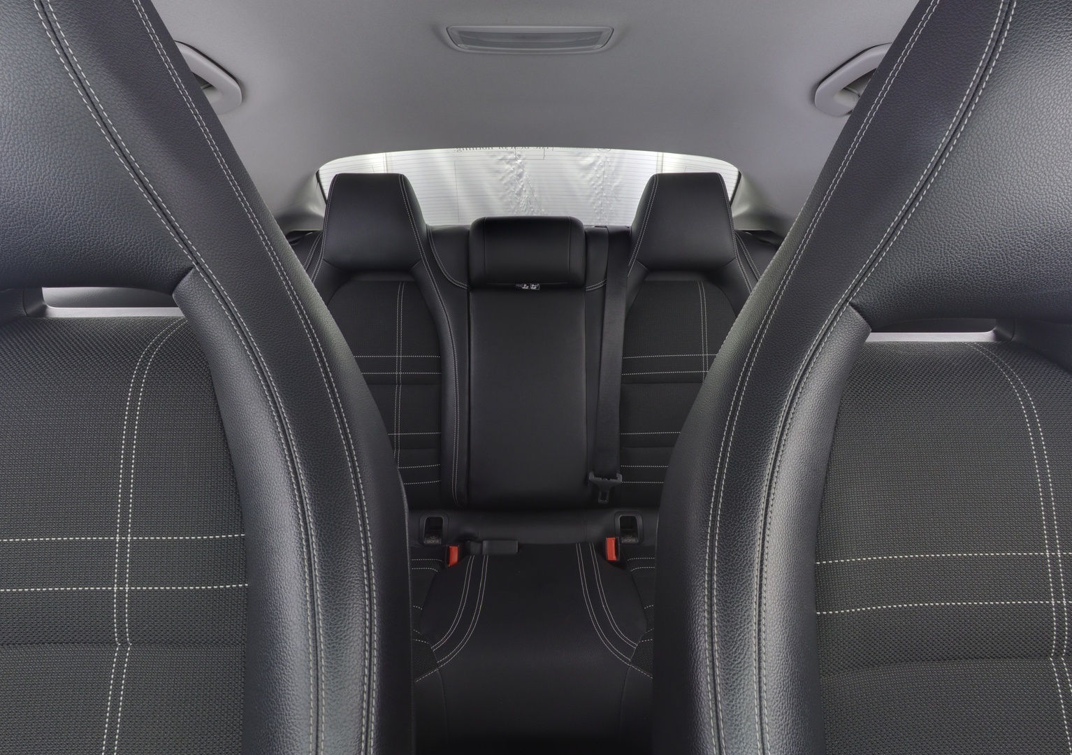 MERCEDES-BENZ CLA 2016