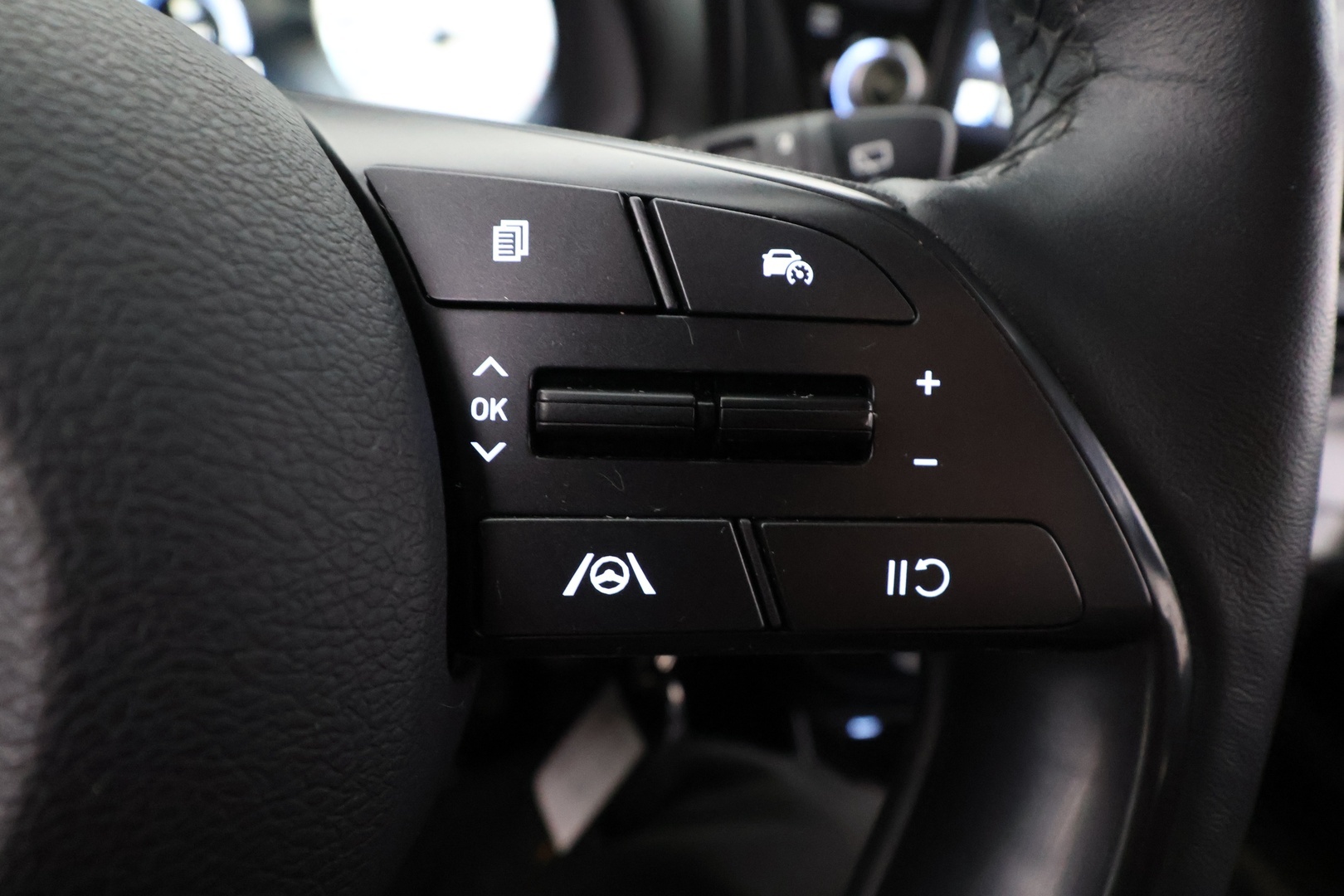 HYUNDAI i20 Hatchback 2021