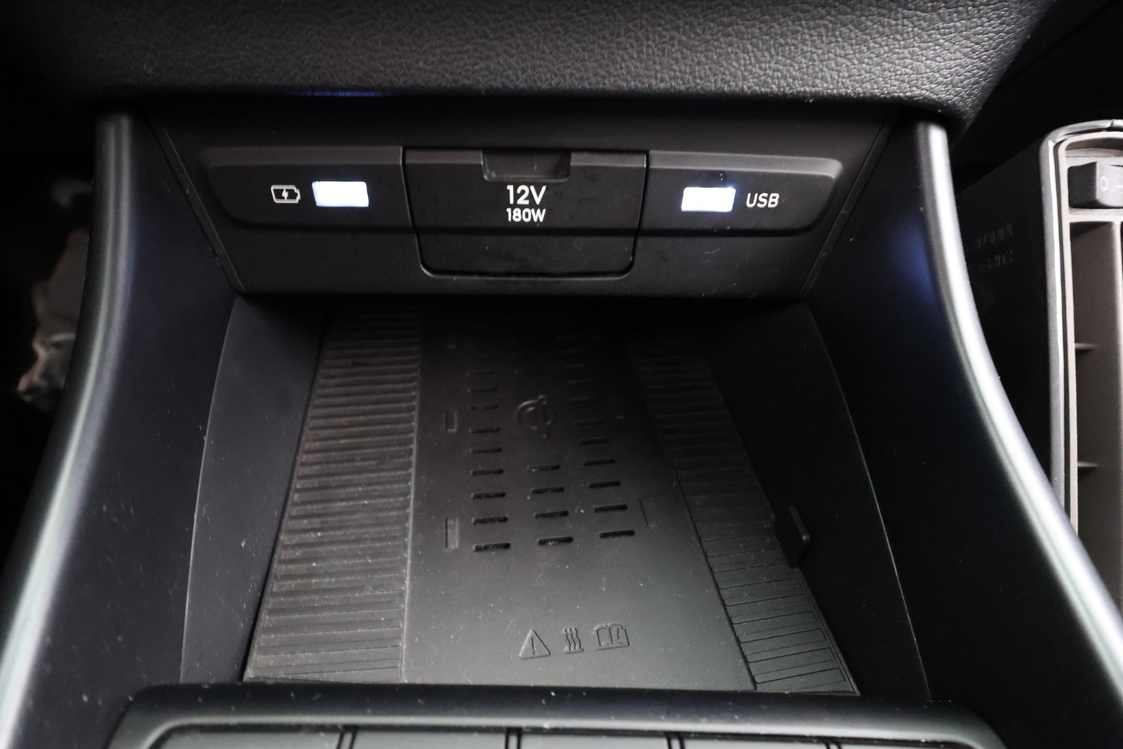 HYUNDAI i20 Hatchback 2021