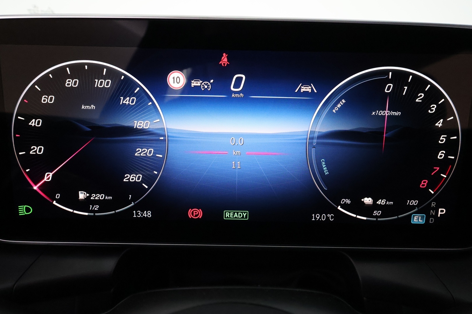 MERCEDES-BENZ GLC 2026