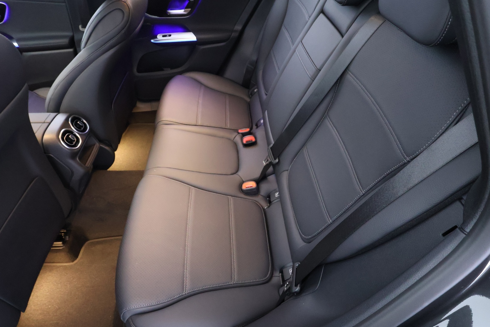 MERCEDES-BENZ GLC 2026