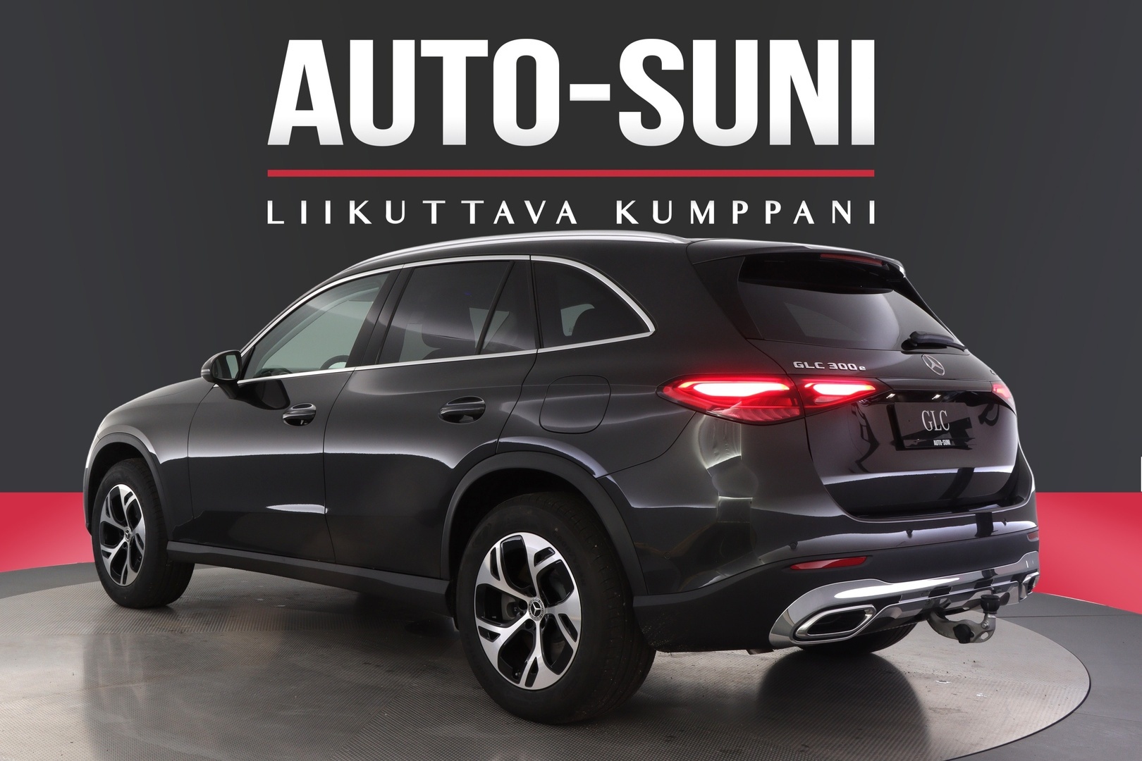 MERCEDES-BENZ GLC 2026