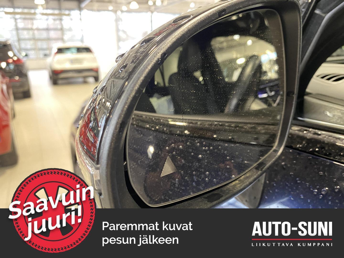 MERCEDES-BENZ GLC 2023