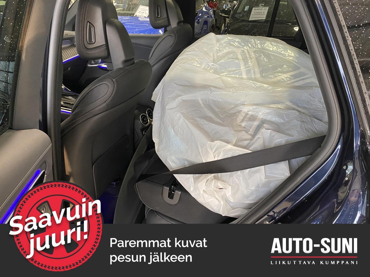 MERCEDES-BENZ GLC 2023