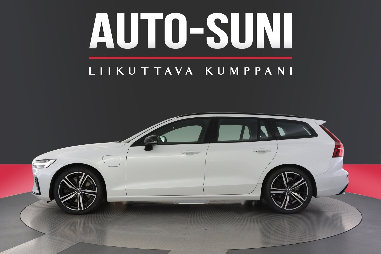 VOLVO V60 2020