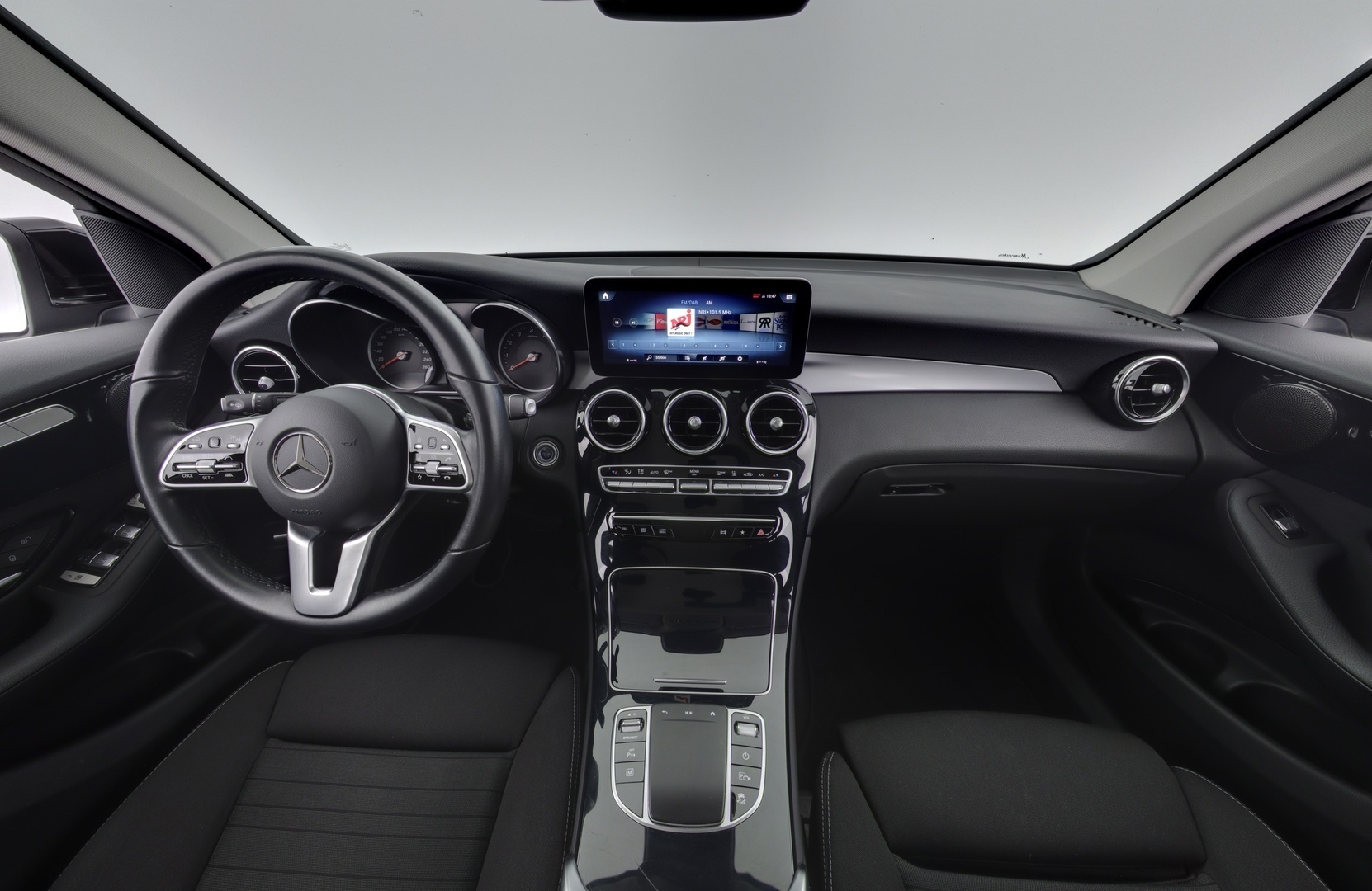 MERCEDES-BENZ GLC 2021