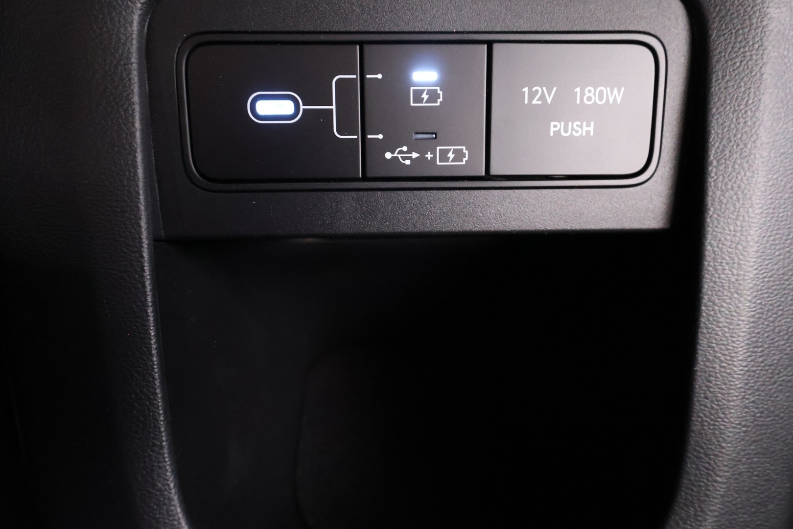 HYUNDAI IONIQ 5 21