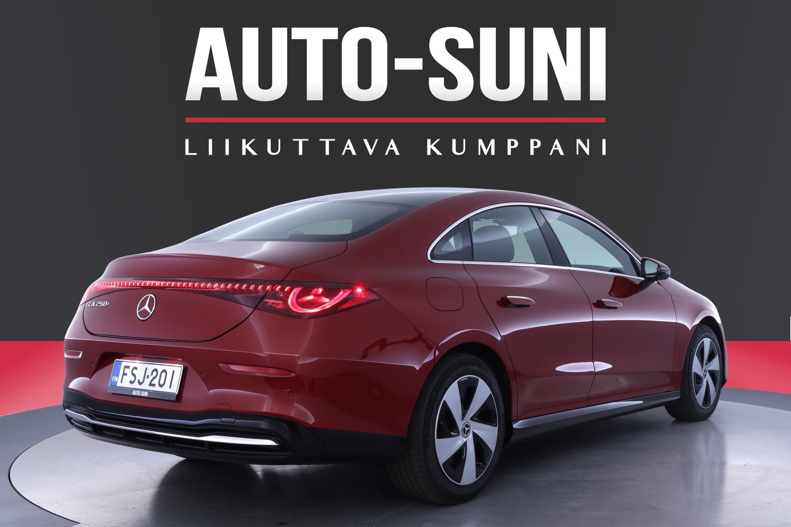 MERCEDES-BENZ CLA 2025