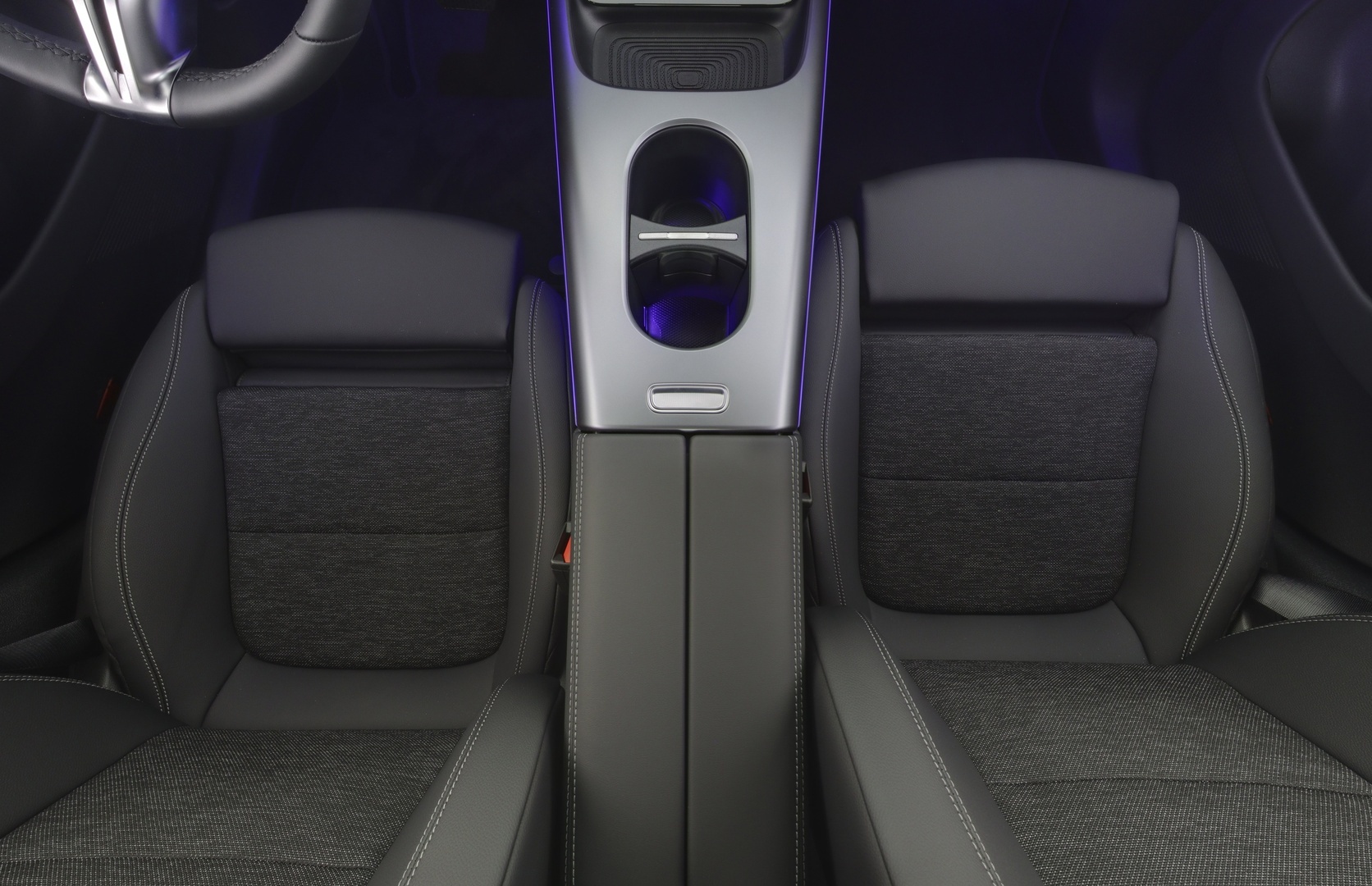 MERCEDES-BENZ CLA 2025