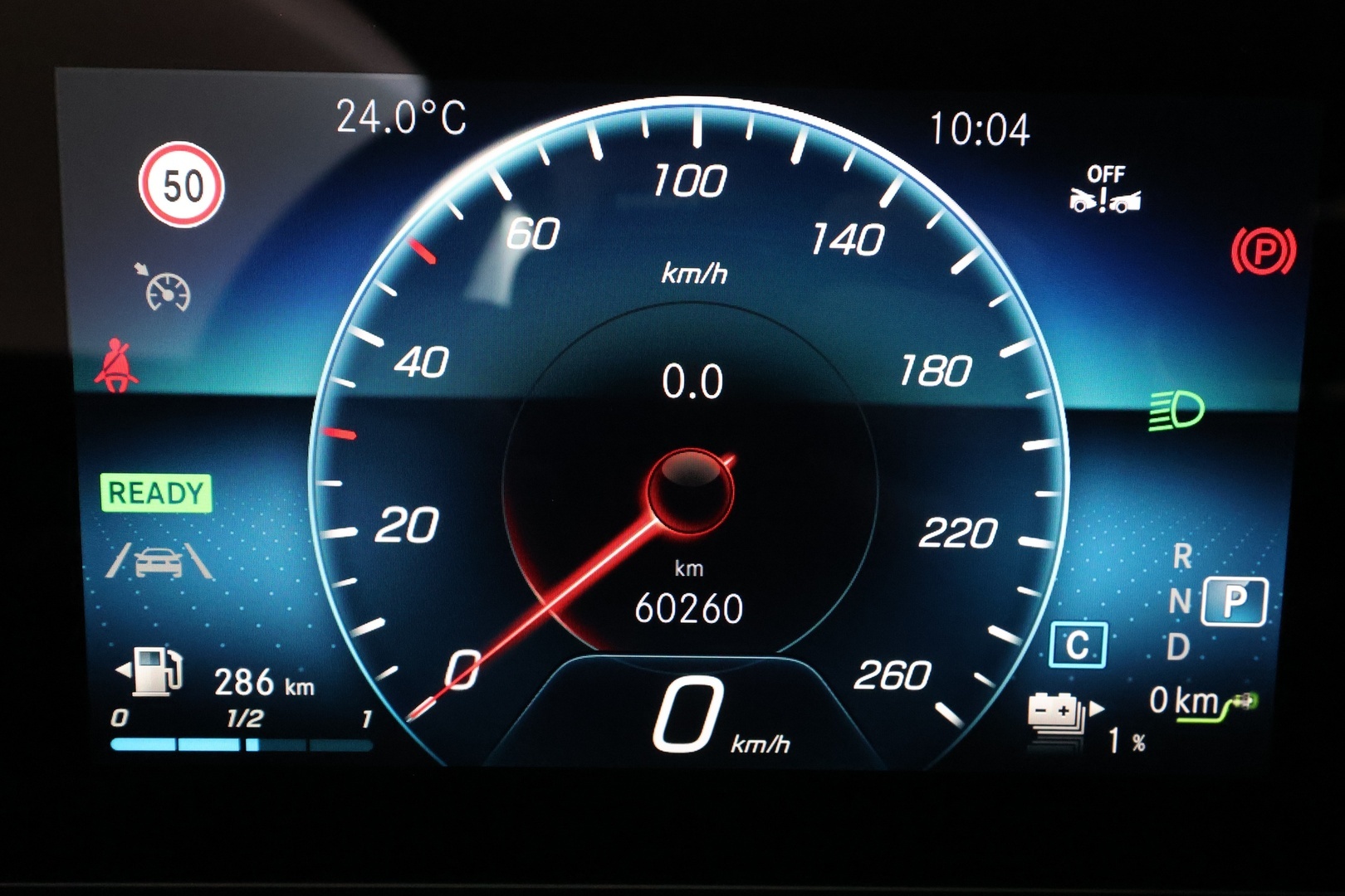 MERCEDES-BENZ A 2023