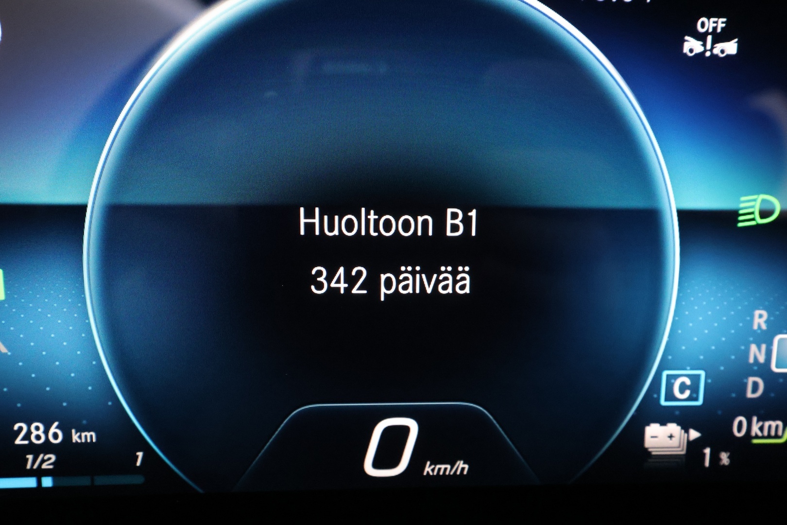 MERCEDES-BENZ A 2023