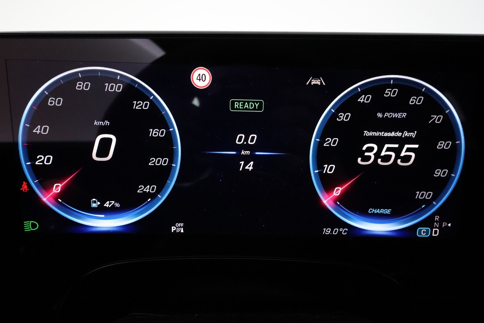 MERCEDES-BENZ CLA 2026