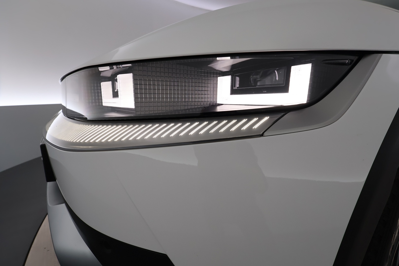 HYUNDAI IONIQ 5 19