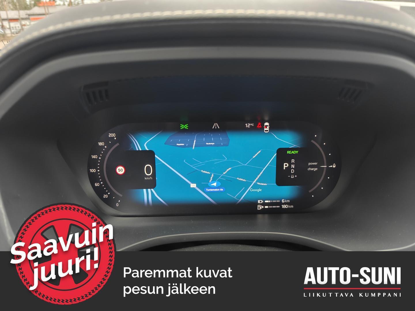 VOLVO XC60 2022