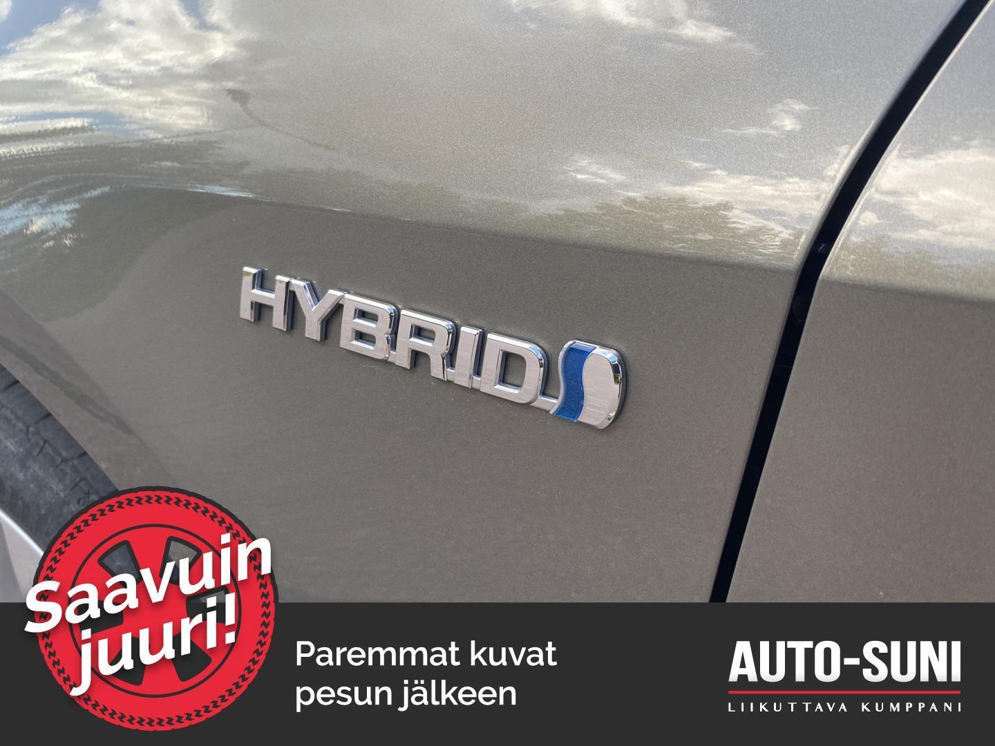 SUZUKI Swace 2021