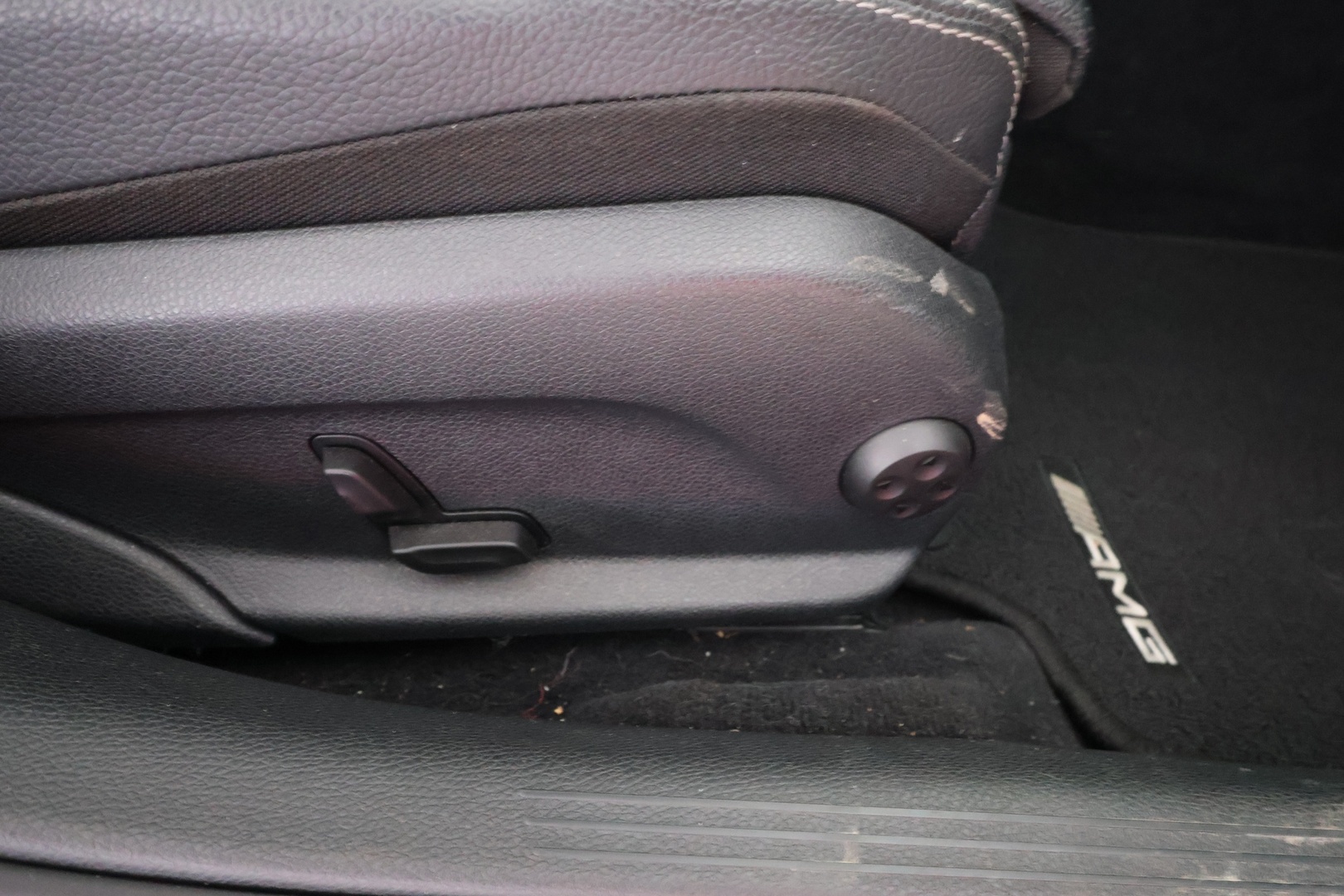 MERCEDES-BENZ C 2018