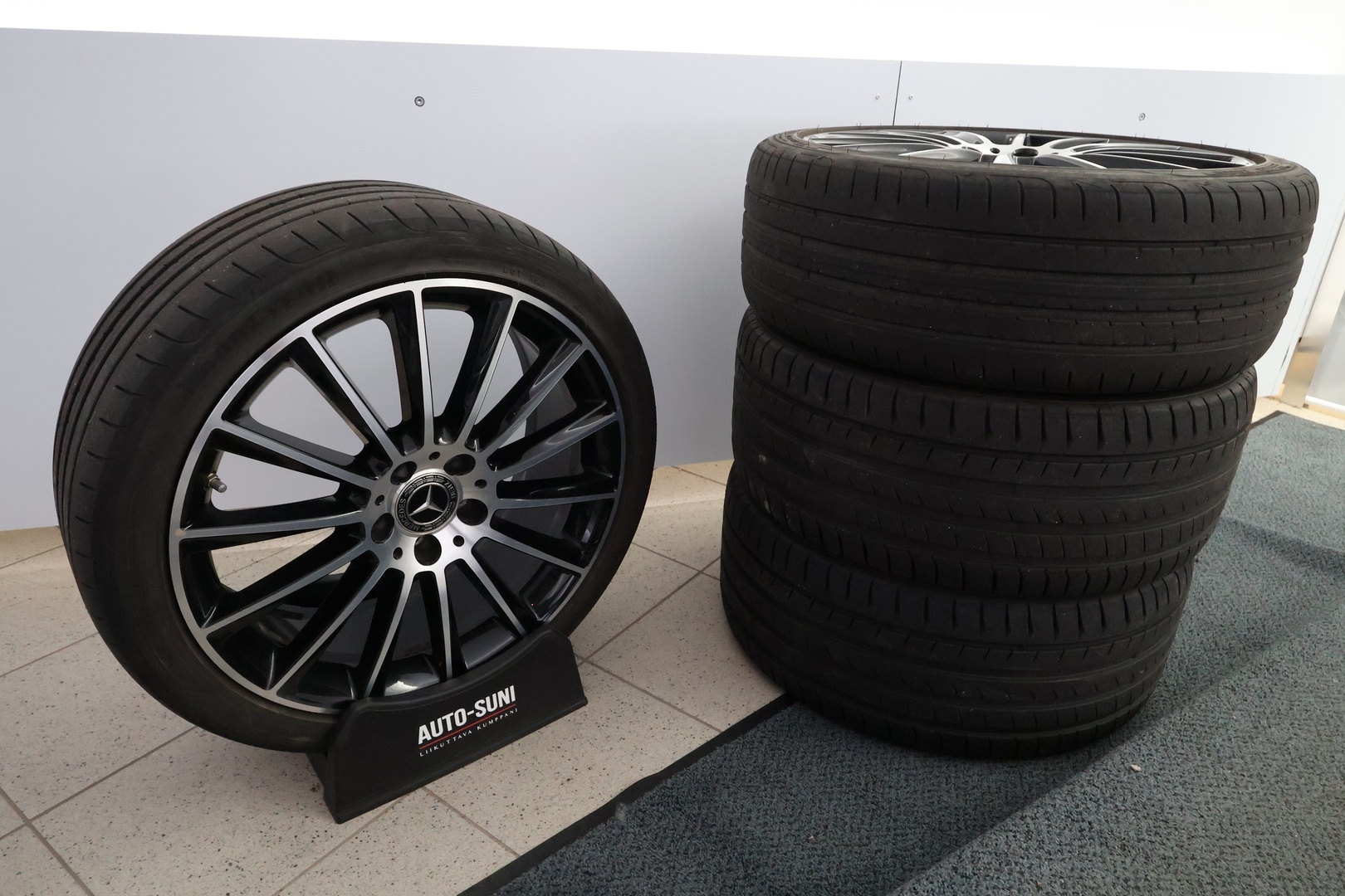 MERCEDES-BENZ C 2018