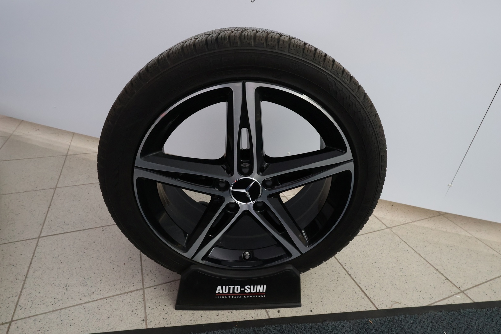 MERCEDES-BENZ CLA 2023