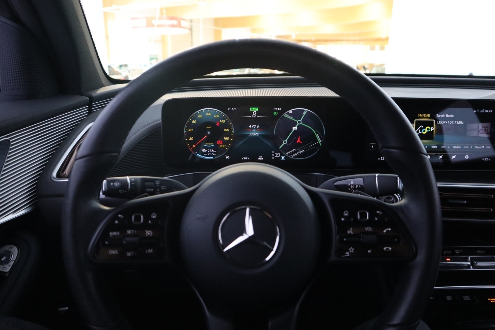 MERCEDES-BENZ EQC 2022